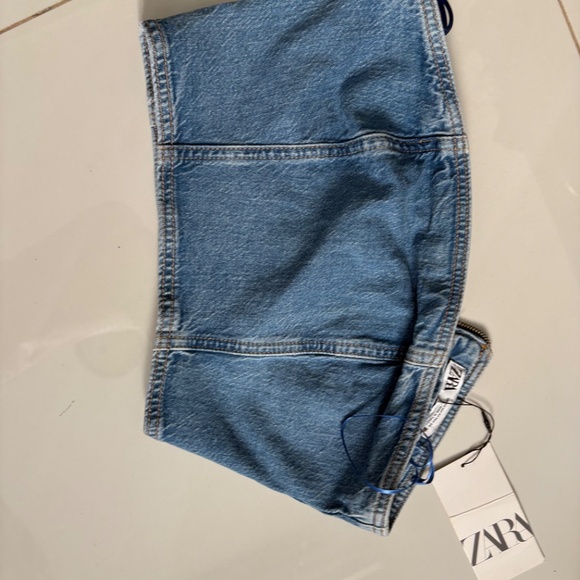 Zara cropped denim top - Picture 2 of 2